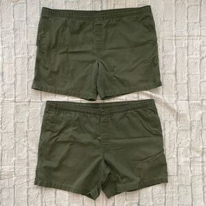 Puritan men XL Cotton blend bundle of 2 pull on elastic waistband shorts